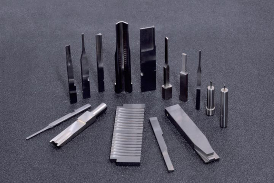 Hartmetallstempel und Matrizeneinsätze für Stanzwerkzeugpressen für die Steckverbinderindustrie
