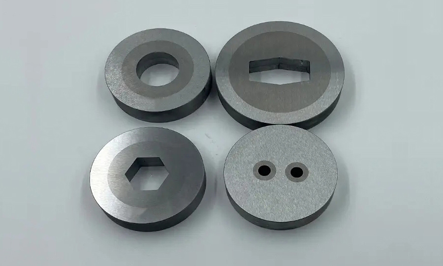 Assembling Punches and Dies with Carbide and hardened steel Integration